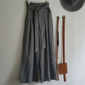 Wide leg, high waisted pants